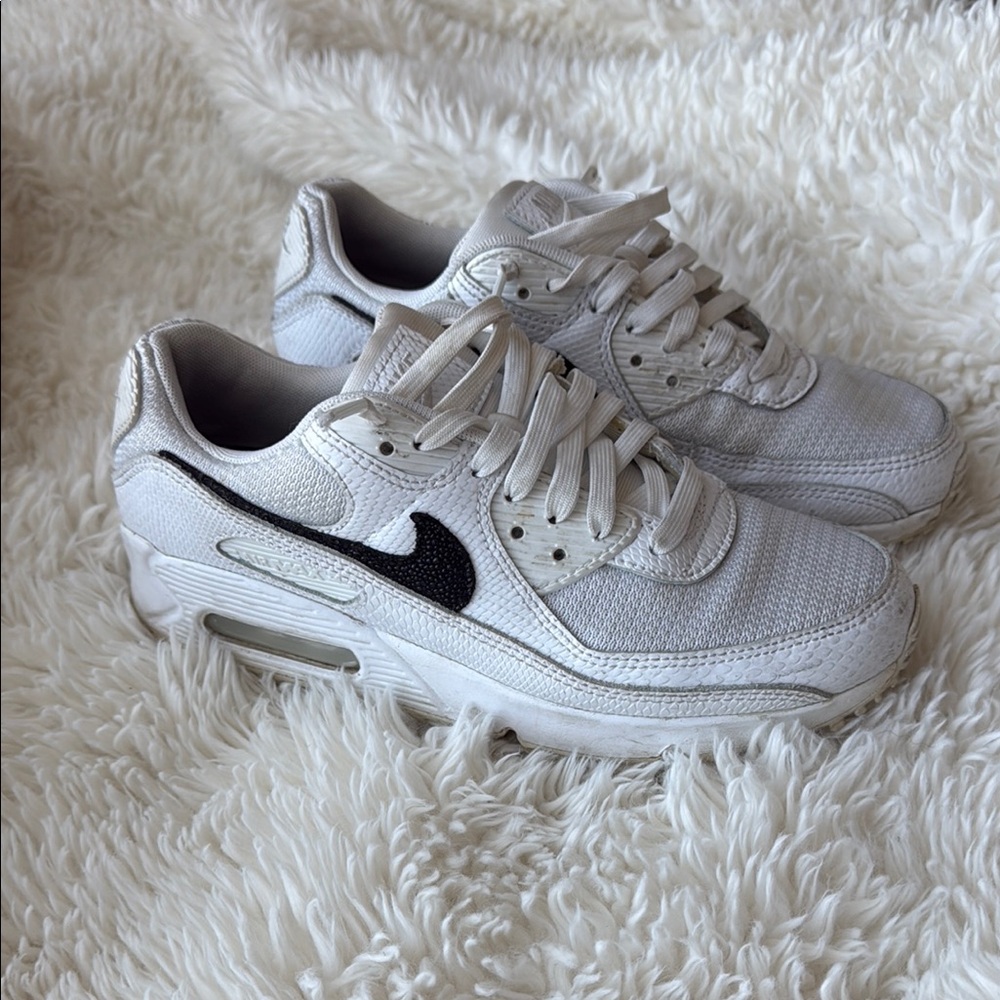 Nike Air Max White and Black Sneakers